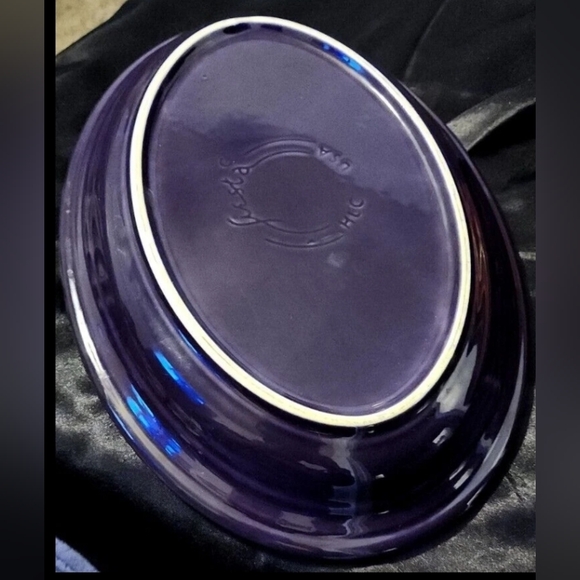 FIESTAWARE Plum/Purple Large Oval Platter 13.5" - Picture 3 of 3